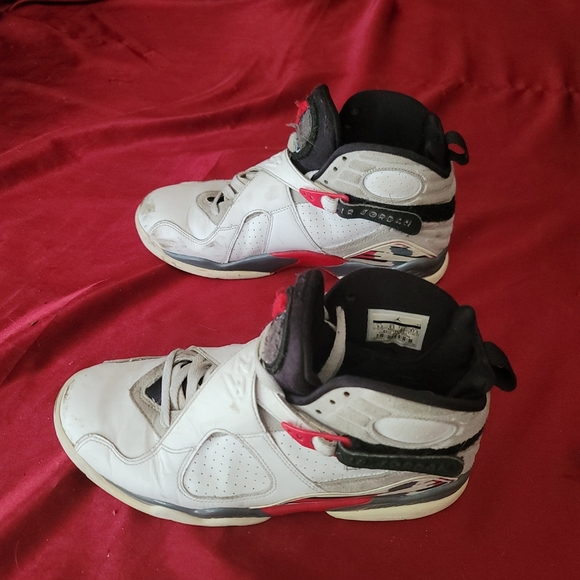 Size 9.5 - Jordan 8 Retro White 2013Pre-owned  signs of wear - Picture 3 of 8